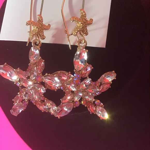 ⭐️NWT BETSEY JOHNSON STARFISH EARRINGS - Picture 6 of 11